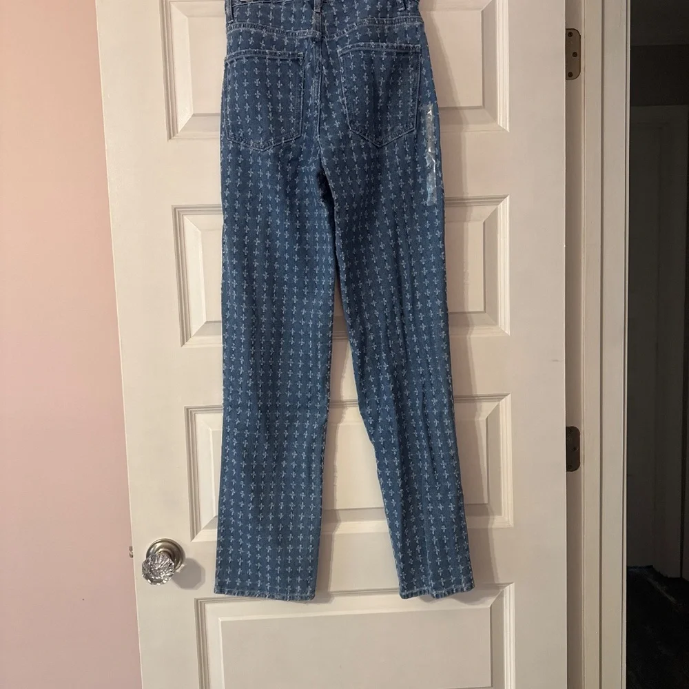 Jeans - Picture 3 of 4